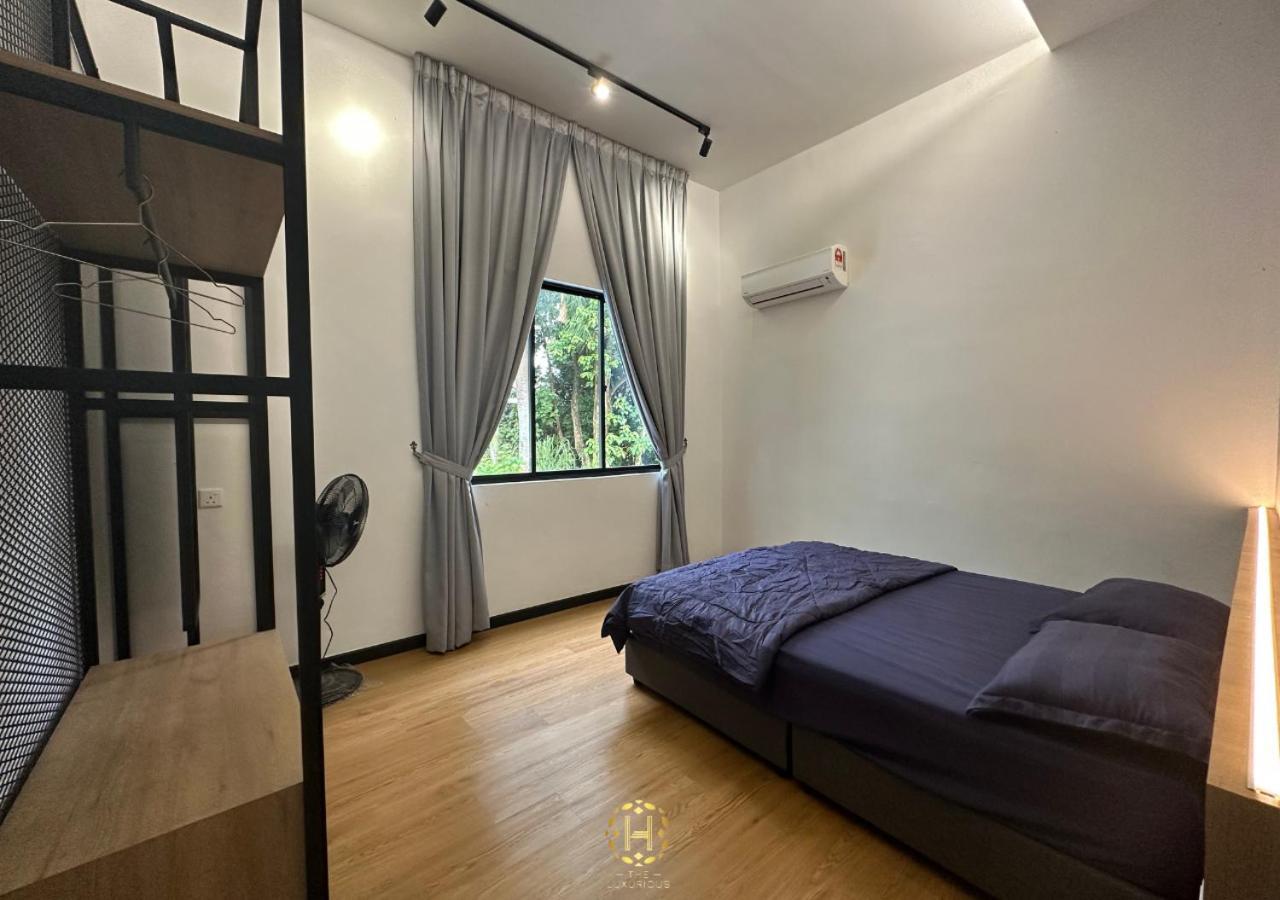 The Luxurious 27, Johor Bahru Villa Luaran gambar