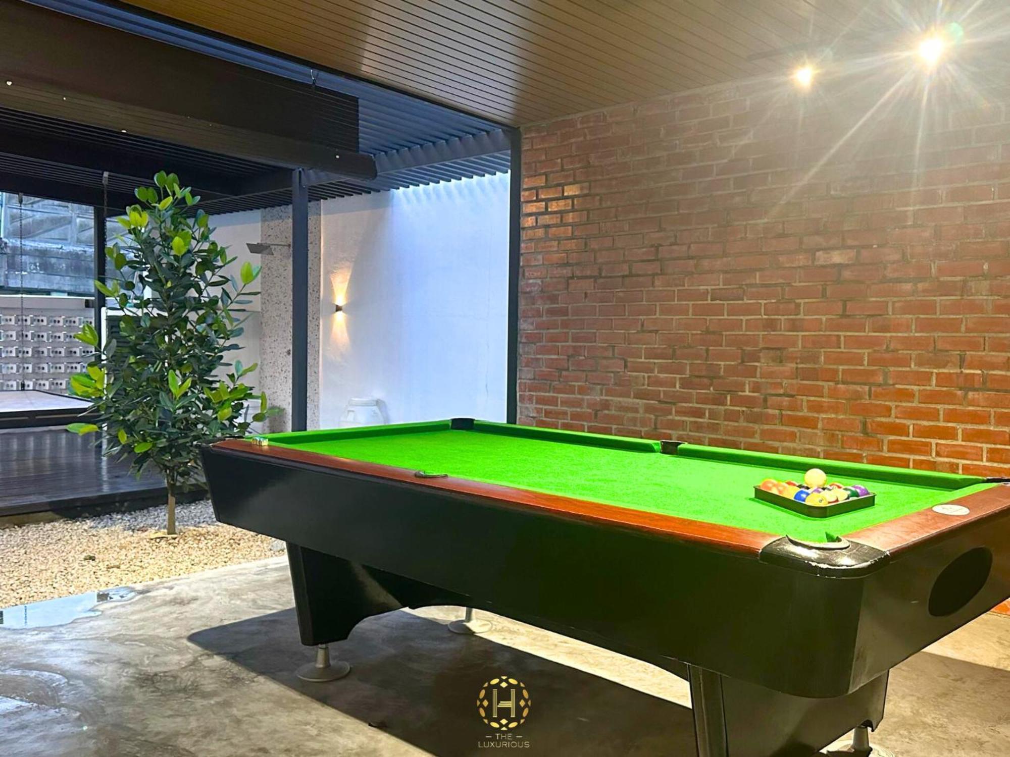 The Luxurious 27, Johor Bahru Villa Luaran gambar