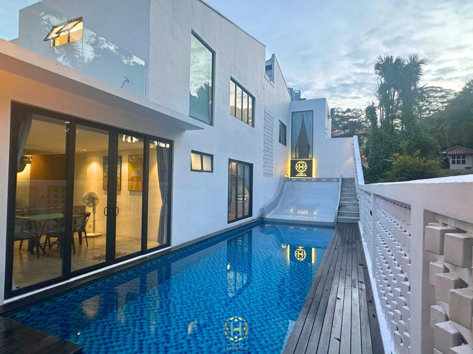 The Luxurious 27, Johor Bahru Villa Luaran gambar